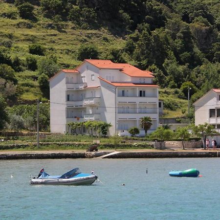 Apartments&rooms by the sea Supetarska Draga - Donja, Rab - 2001 Bagian luar foto